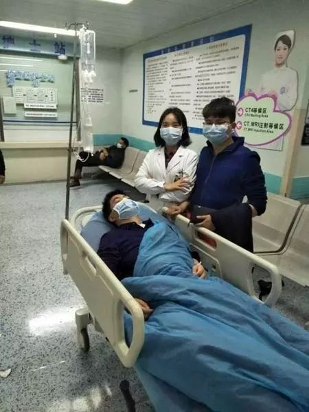 科技守护生命，新一代健康监测神器助你远离风险，网红脑出血进ICU背后的警示