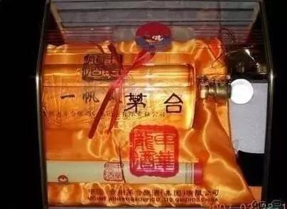牛茅最新价，一瓶酒背后的温馨友情故事
