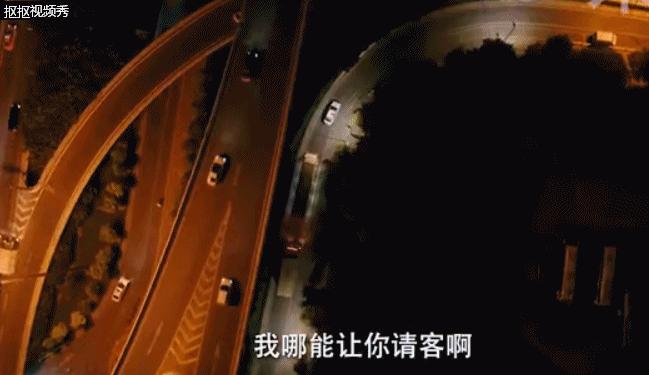 男子商场盗窃凑请客钱 偷完还磕个头