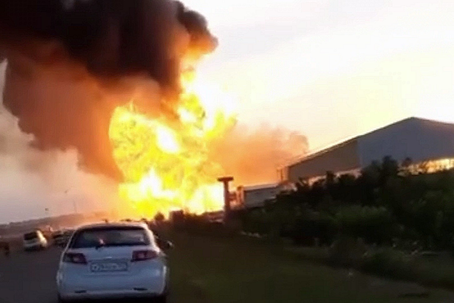 车臣加油站爆炸事件