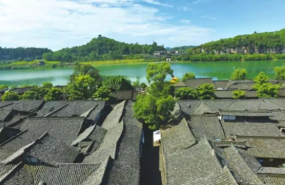 LNG与WBG的心灵洗礼之旅，自然之旅与寻找宁静的冒险