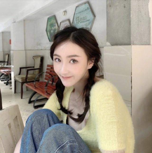 超级月亮下的心灵之旅，寻找内心平静的奇妙体验