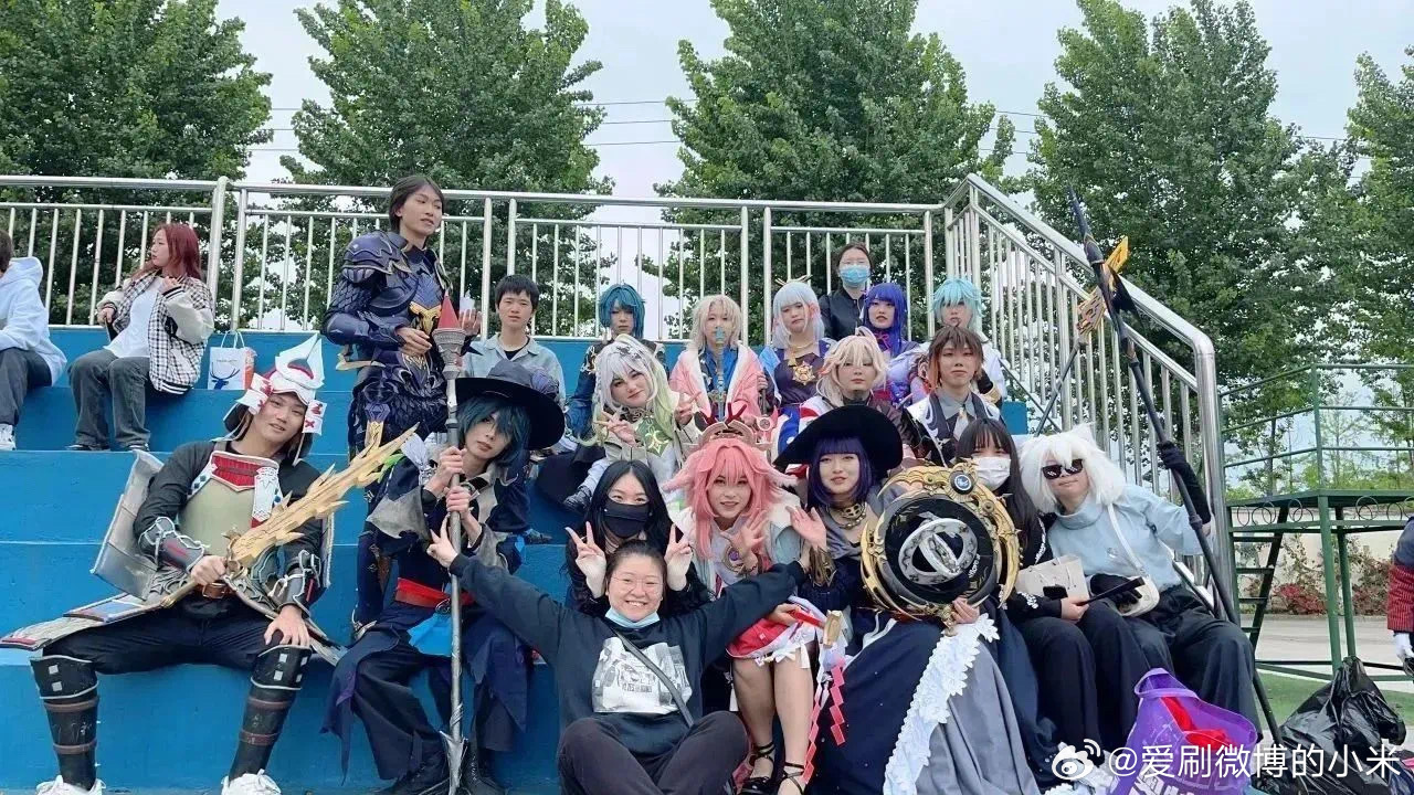 山西孝义严禁学生玩Cosplay，成长之路上的自信与成就感培养引争议