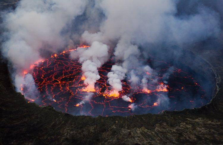 刚果（金）东部火山喷发