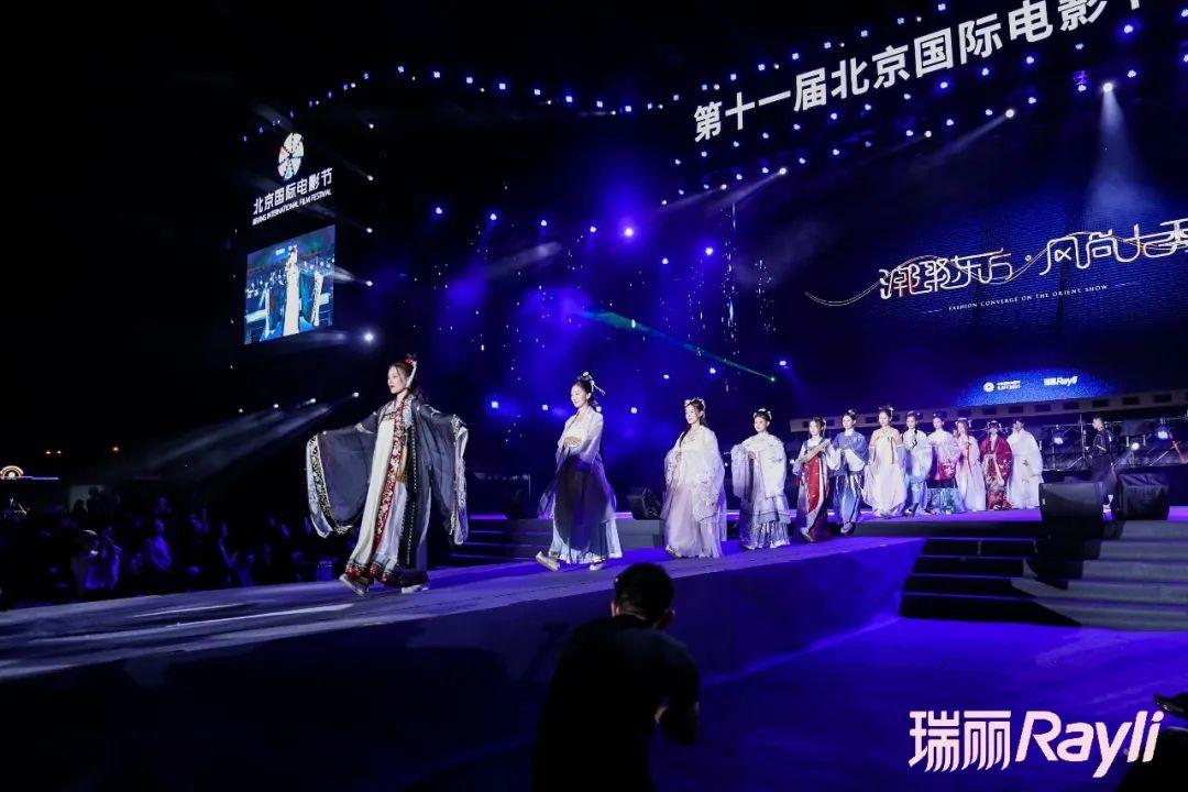 最新电影完整版，影视娱乐的新风尚