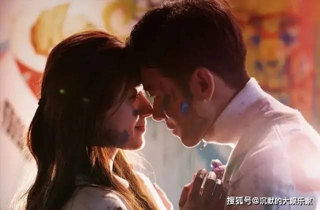 国产最新亲侣演绎甜蜜爱情瞬间！💑💕