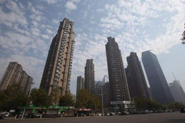 最新房价动态深度解析，影响、观点与阐述